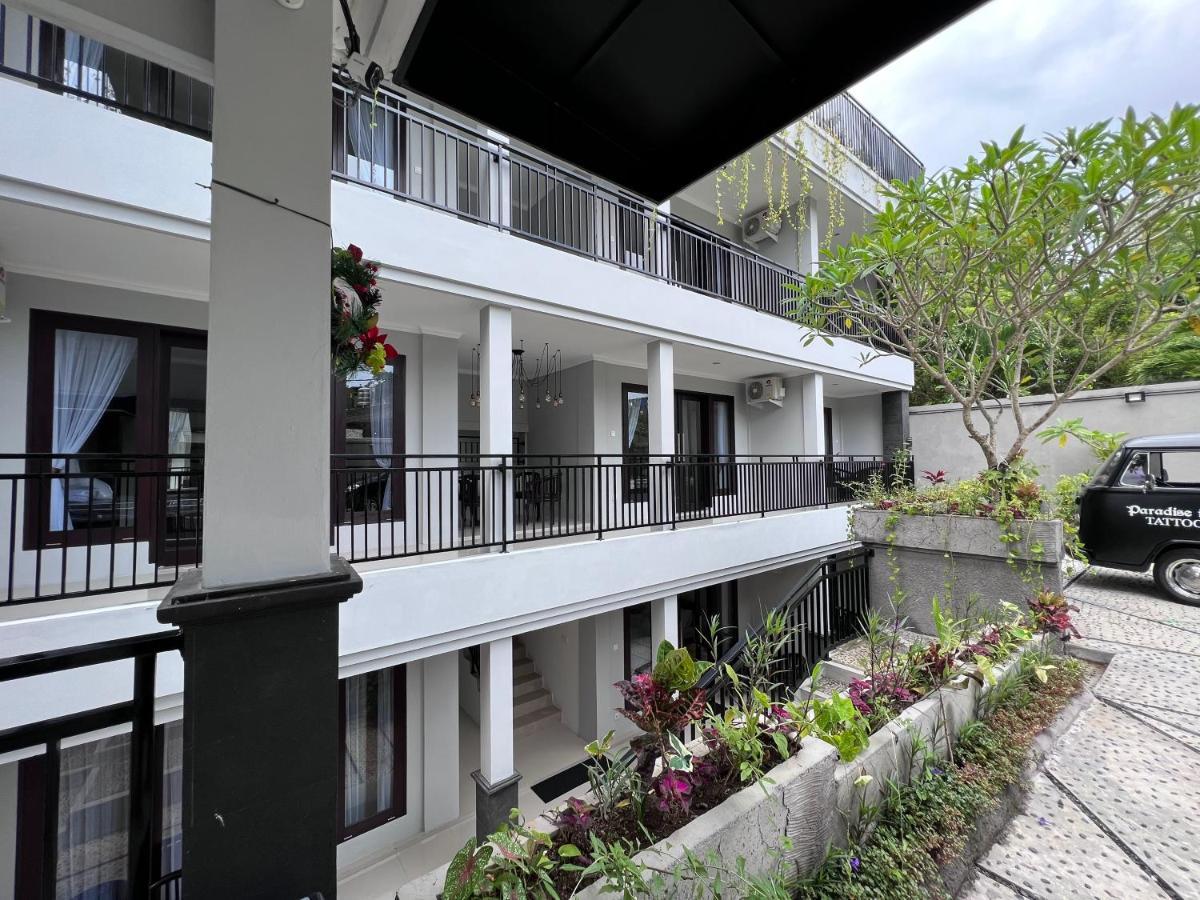 Green Hill Inn Jimbaran  Ngoại thất bức ảnh