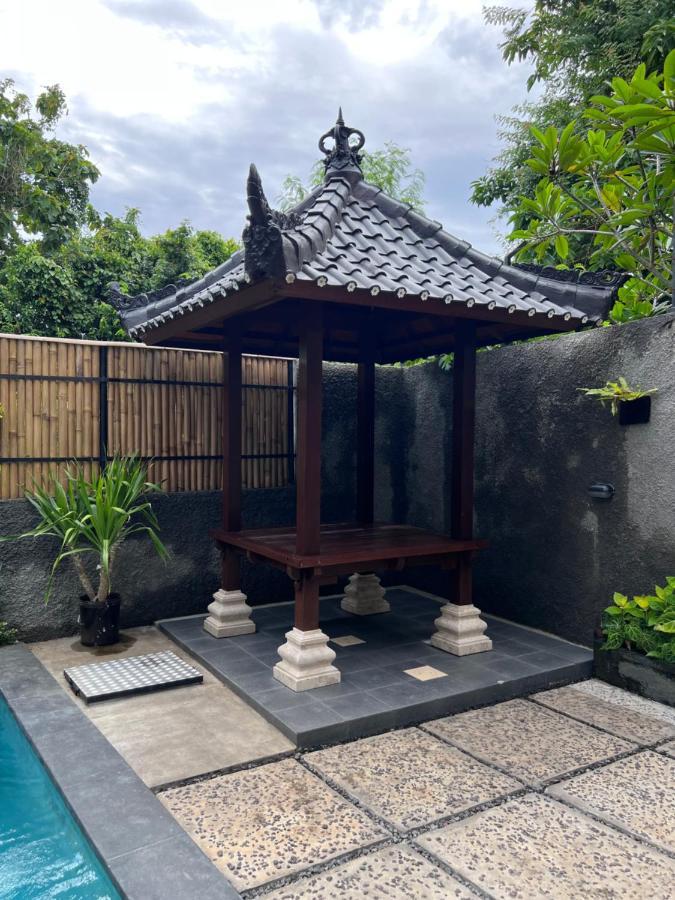 Green Hill Inn Jimbaran  Ngoại thất bức ảnh